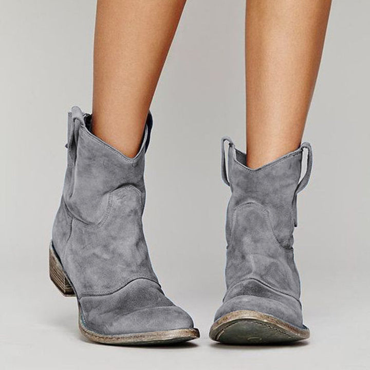 Tríona - Chic Western Booties