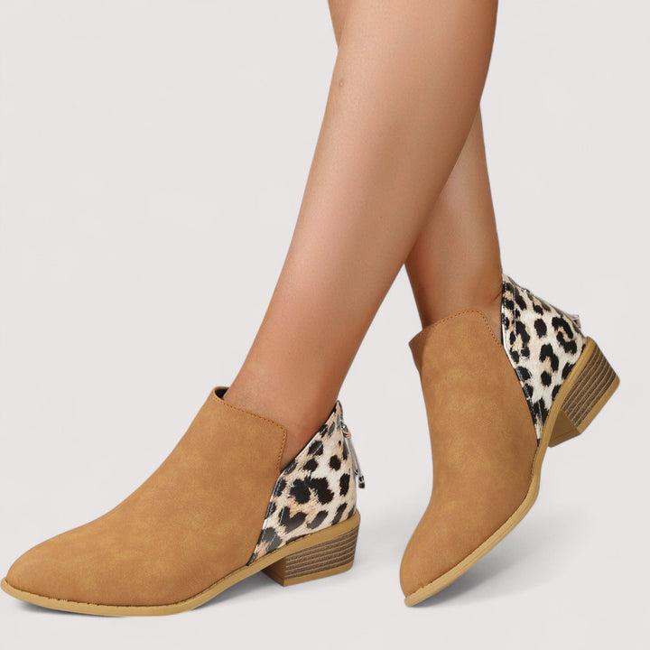 Aobhnait - Chic Ankle Boots