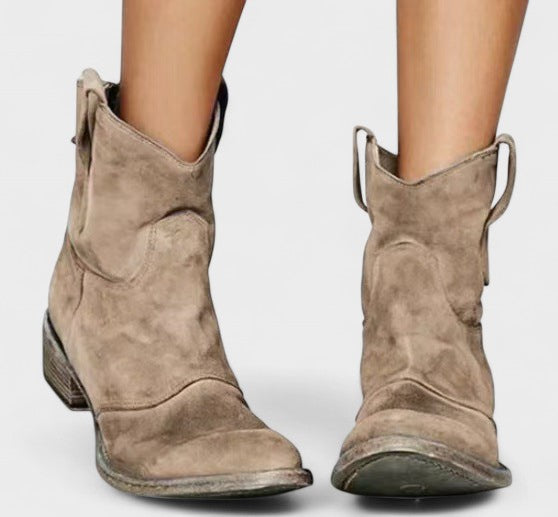 Tríona - Chic Western Booties