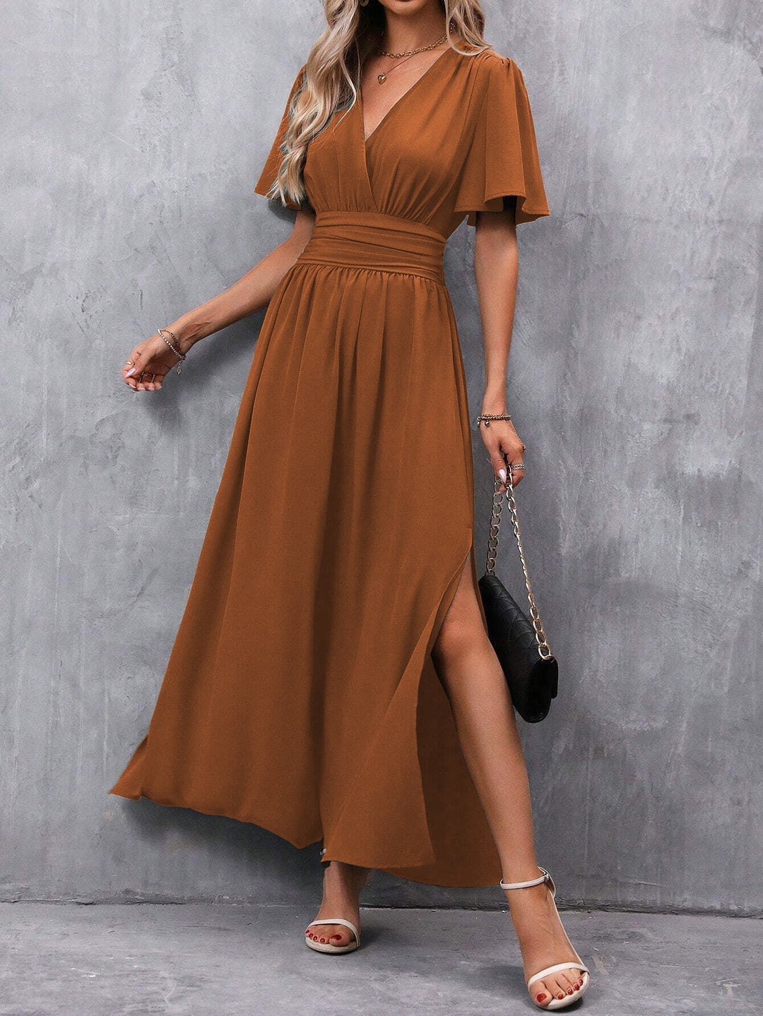 Aoibhe - Sophisticated Maxi Dress