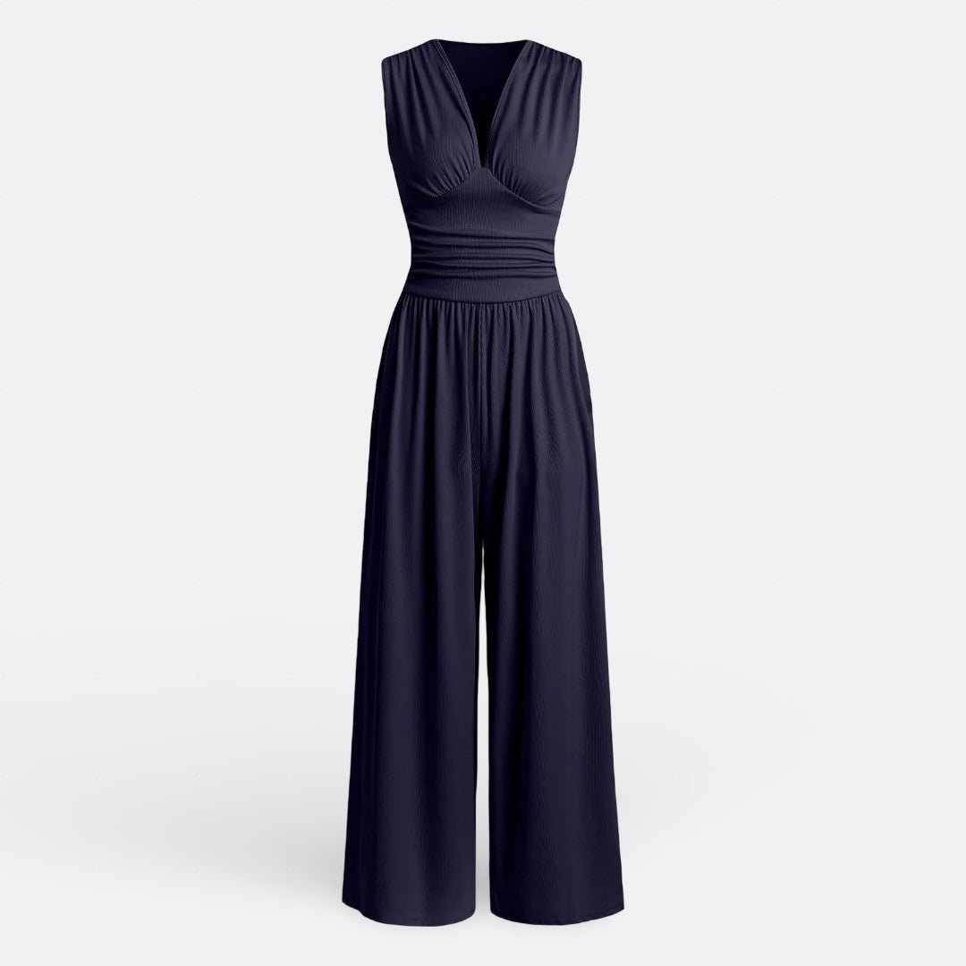 Rita - Stylish Mono Elegance