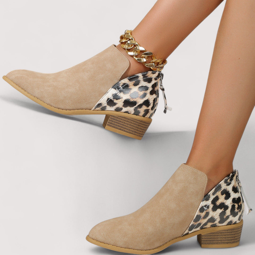 Aobhnait - Chic Ankle Boots