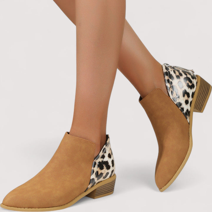 Aobhnait - Chic Ankle Boots