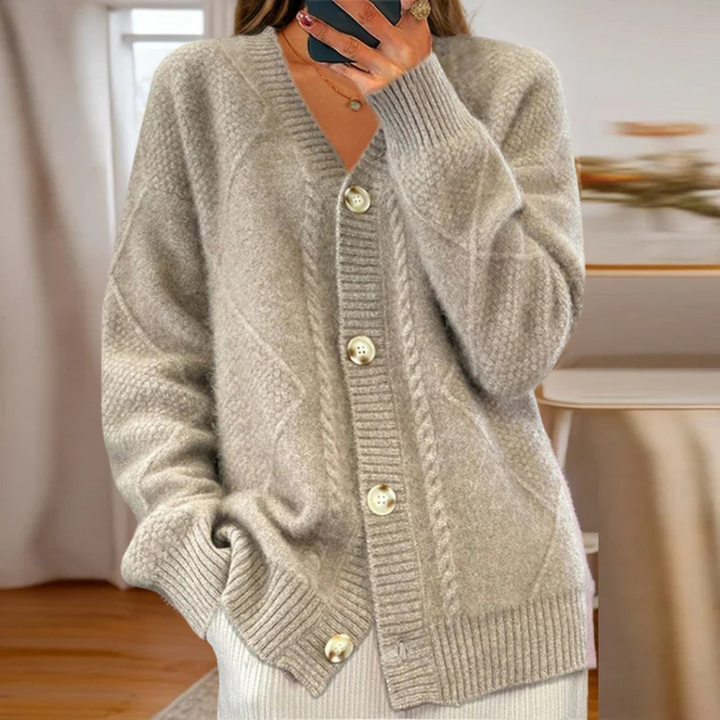 Aoibhfhinn | Stylish Oversized Cardigan