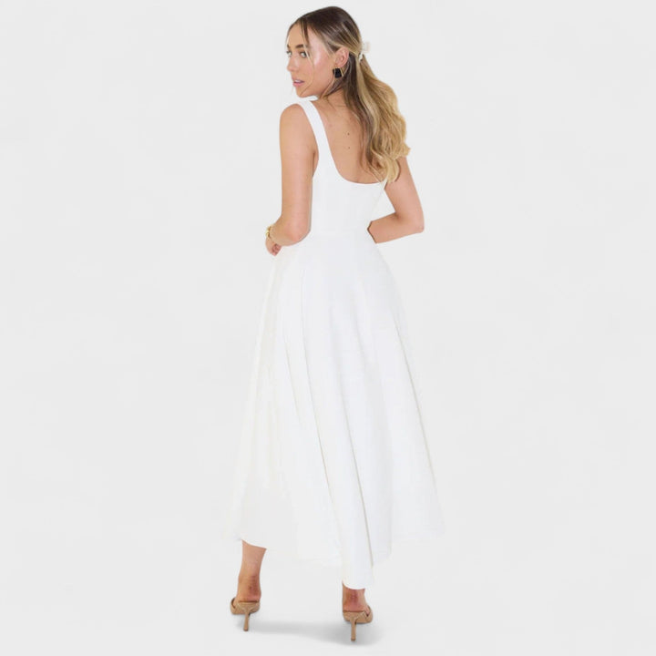 Doireann - Chic Midi Dress