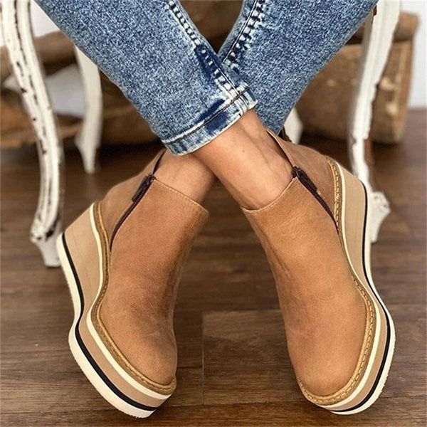 Tara - Chic and Stylish Boots
