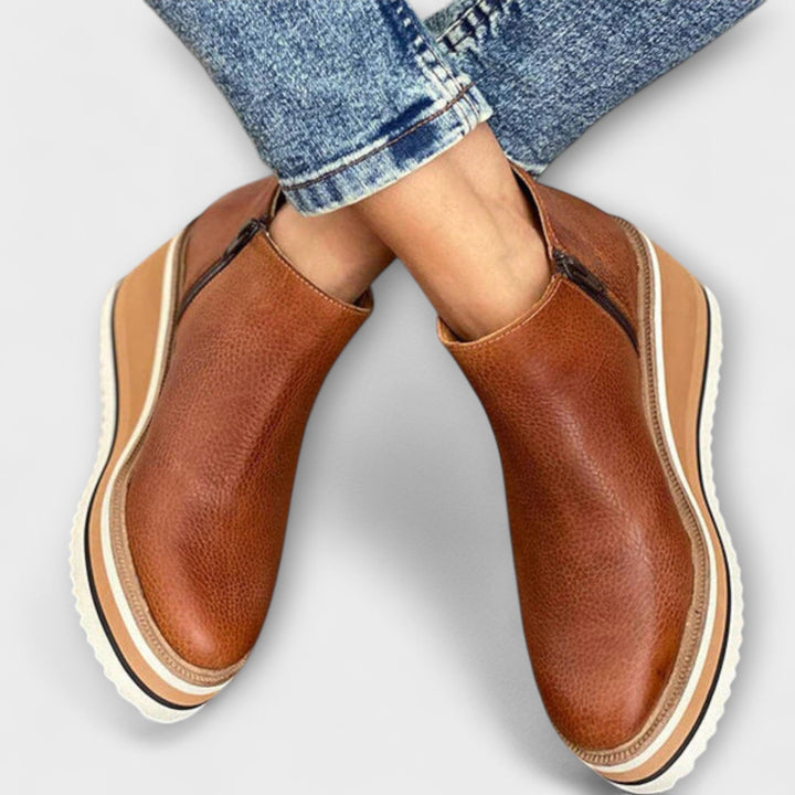 Bláthnaid - Stylish and Cozy Boots