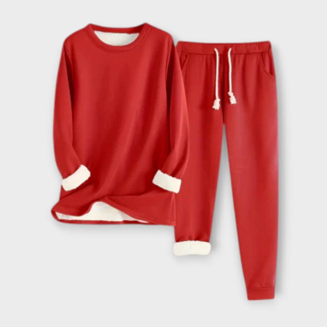 Ailís - Chic and Comfortable Ensemble