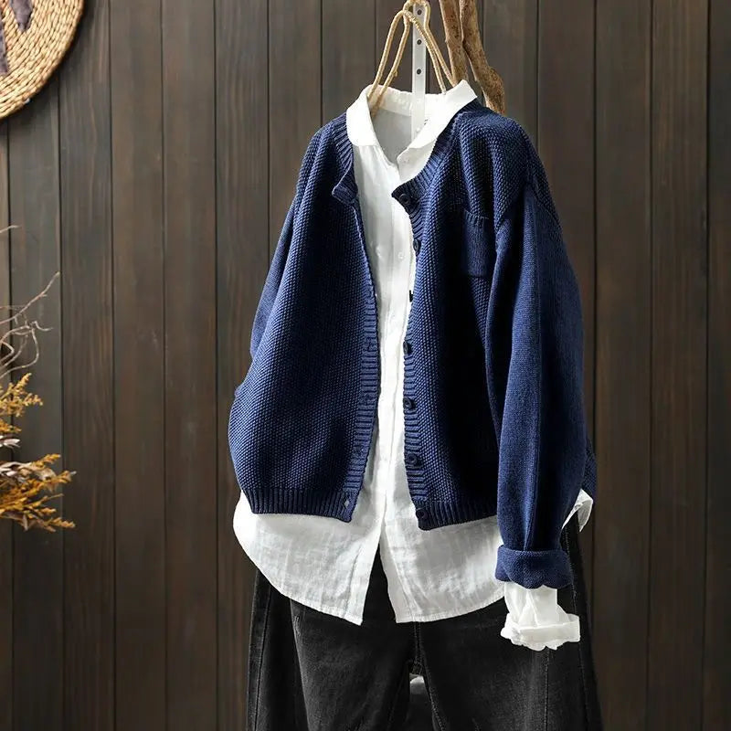 Saoirse - Chic Cardigan
