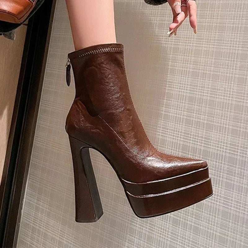 Róisín - Chic Chelsea Ankle Boots