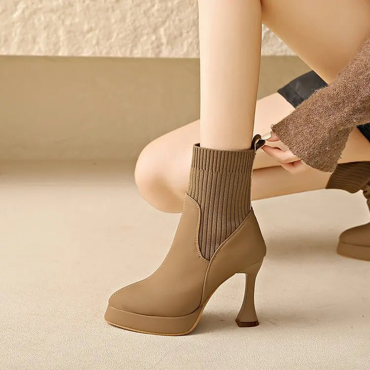 Fiadh - Stylish Heeled Ankle Boots