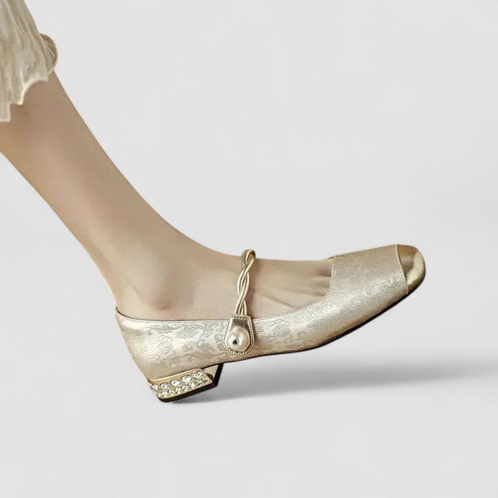 Órla - Classic Mary Jane Footwear