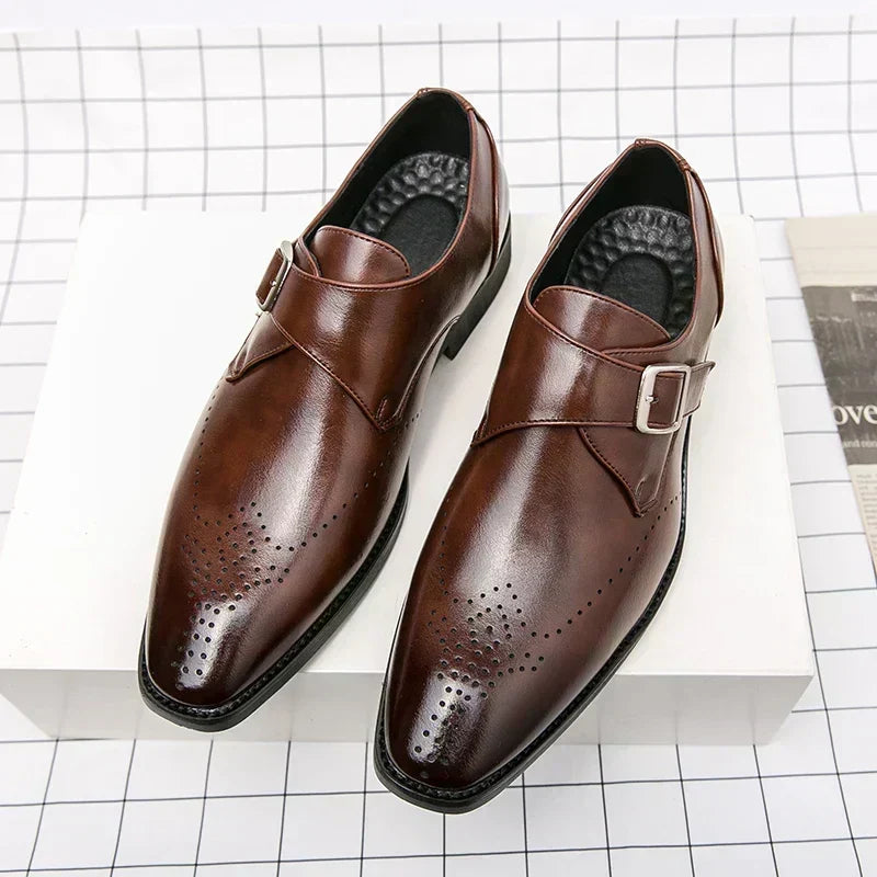 Darragh - Shoes with Buckle Detail