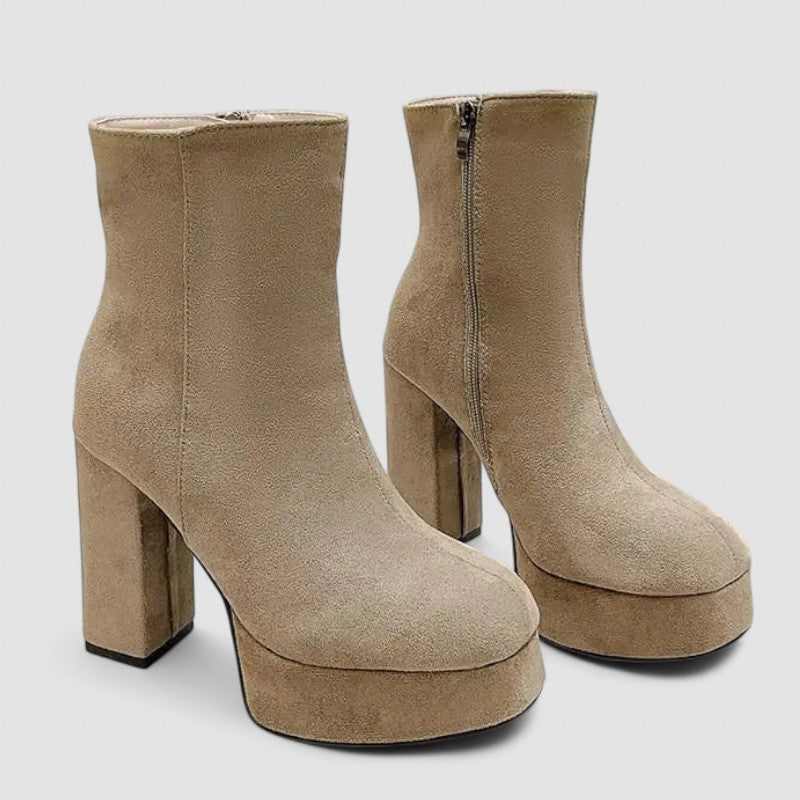 Brighid - Chic Cozy Boots