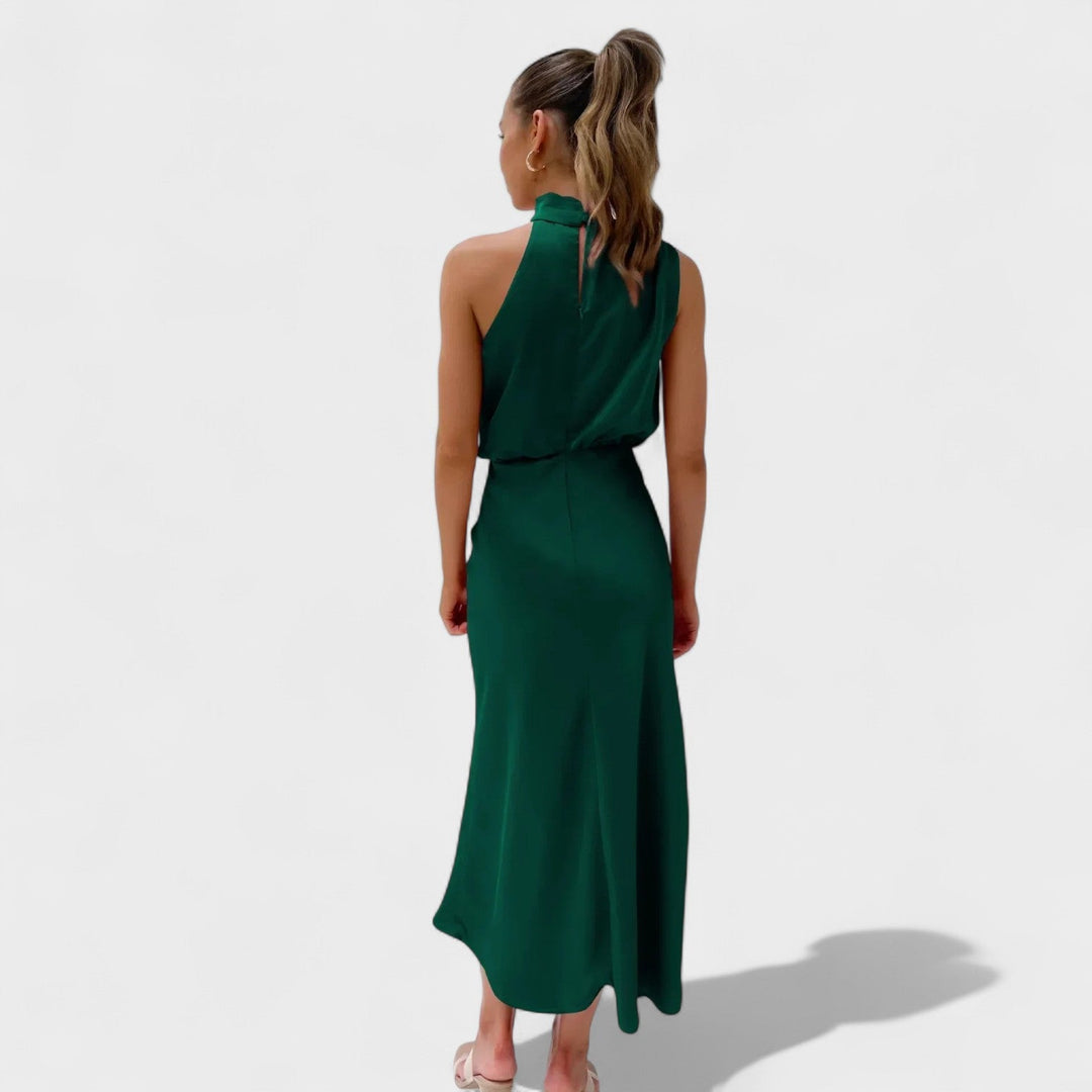 Aingeal - Sophisticated Gown