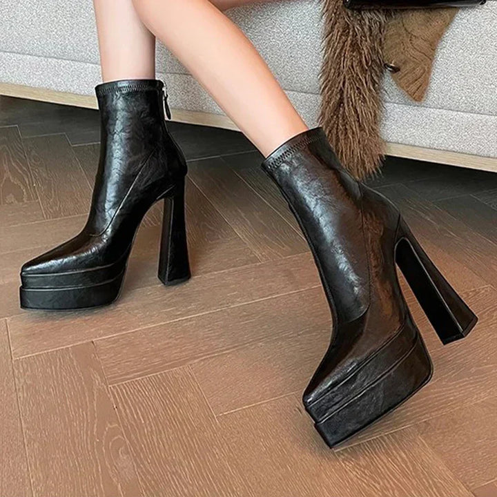 Róisín - Chic Chelsea Ankle Boots