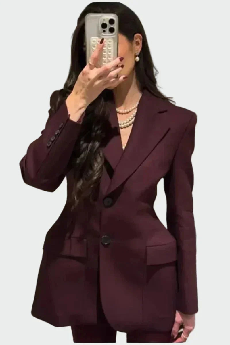 Sadhbh - Sophisticated Chic Blazer