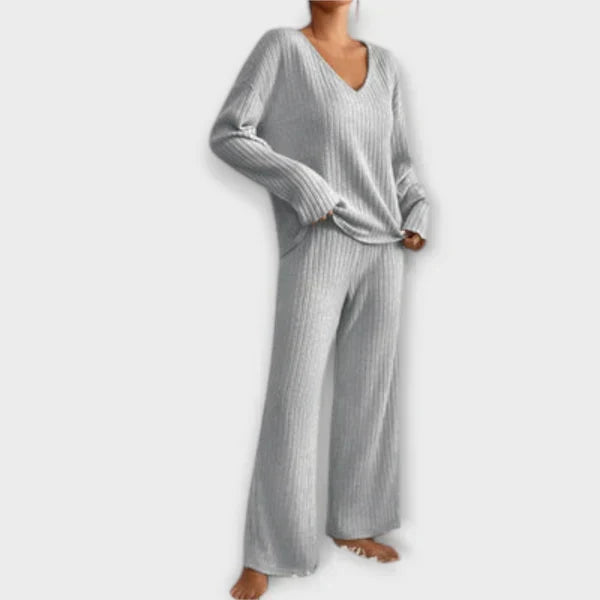 Clodagh - Chic Ribbed Ensemble