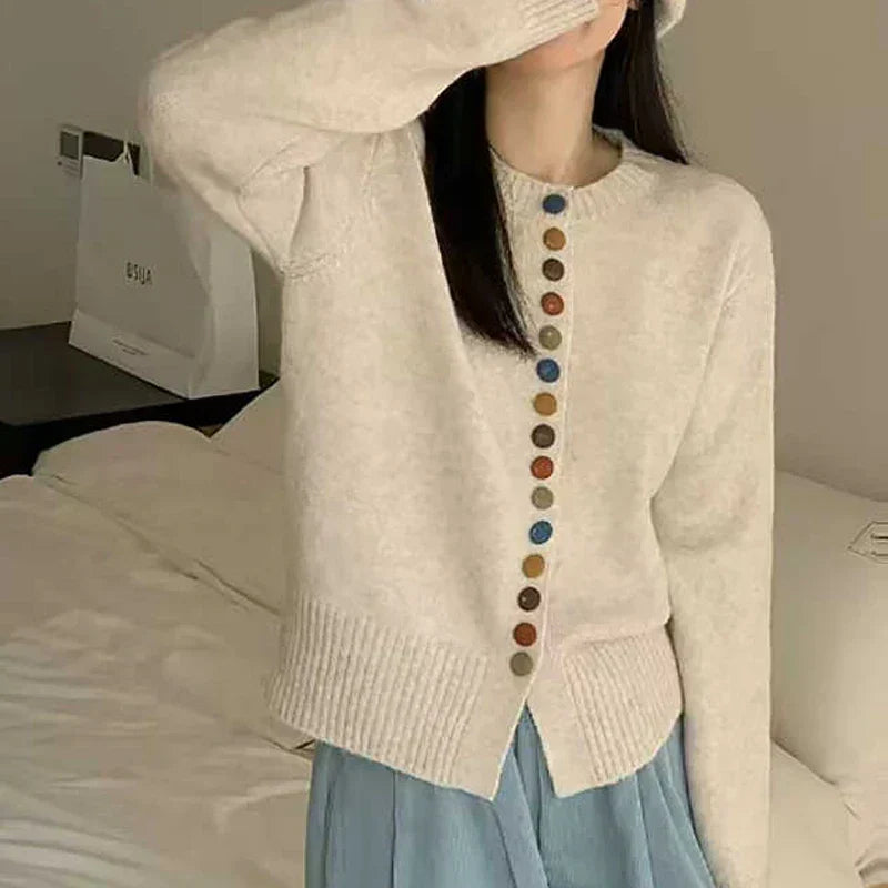 Caoimhe - Stylish Elegance Cardigan