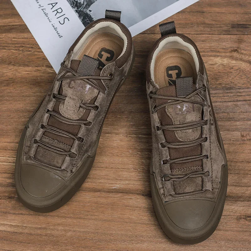 Oisín - Chic Sneakers
