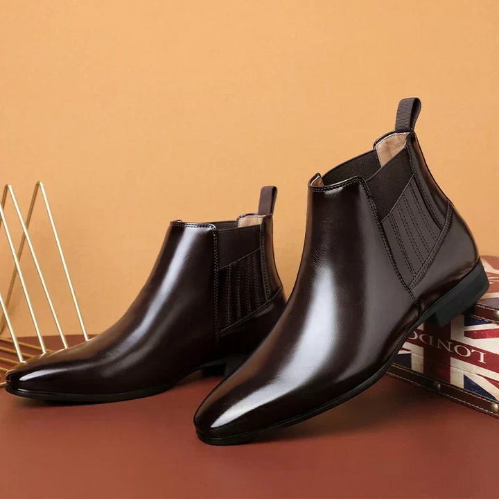 Tadhg - Chic Ankle Booties