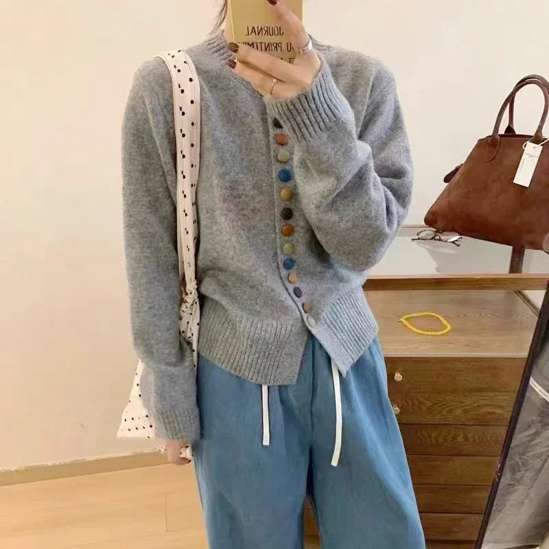 Caoimhe - Stylish Elegance Cardigan