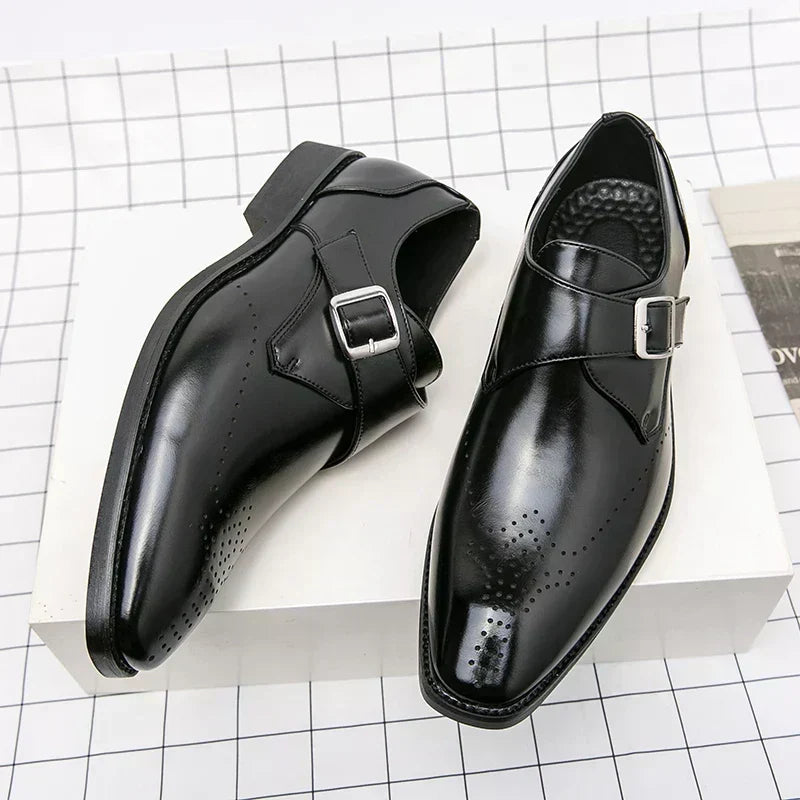 Darragh - Shoes with Buckle Detail