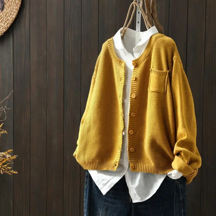 Saoirse - Chic Cardigan