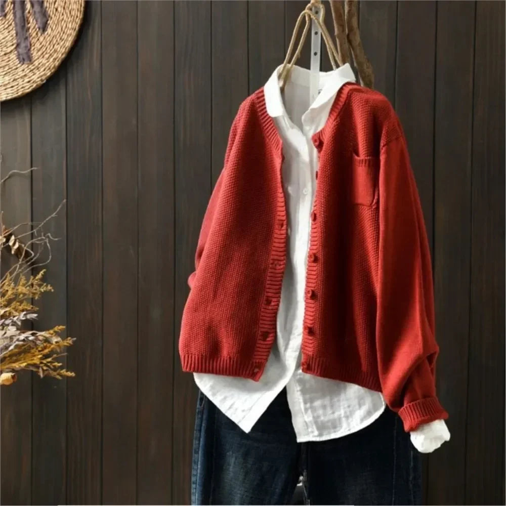 Saoirse - Chic Cardigan