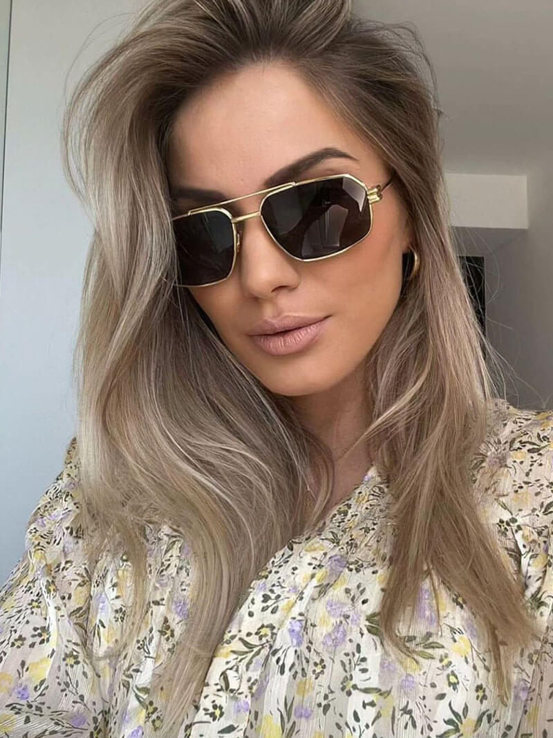 Caoimhe - Retro-Inspired Eyewear