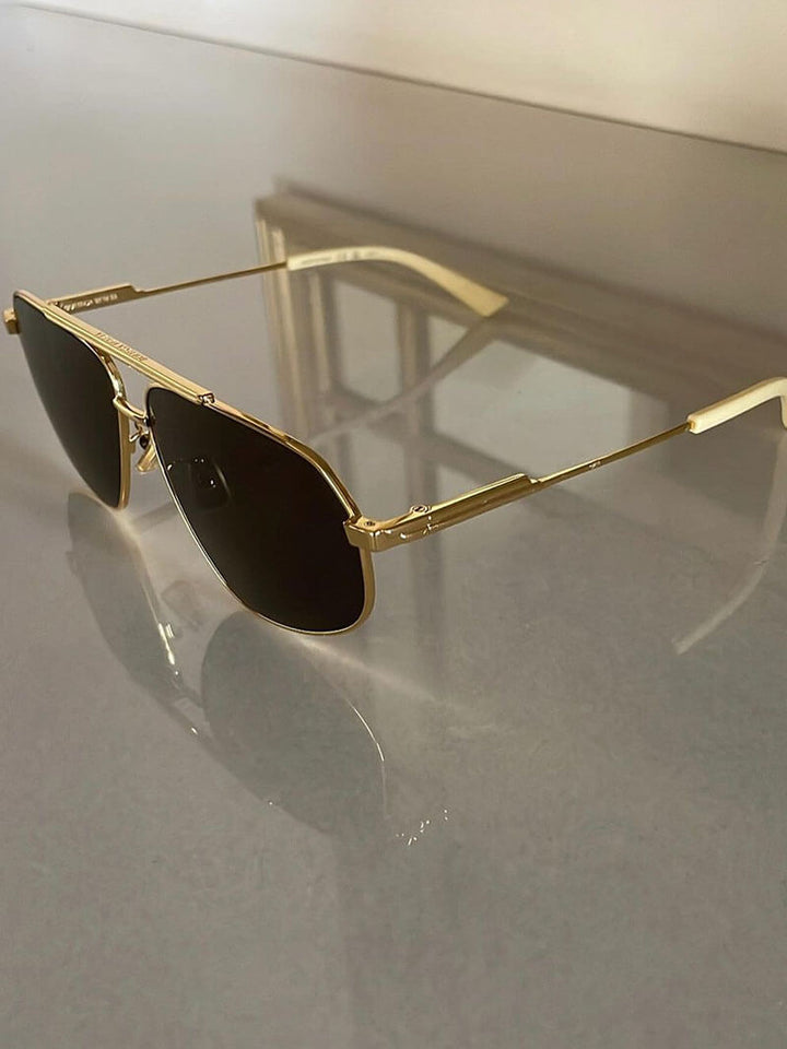 Caoimhe - Retro-Inspired Eyewear