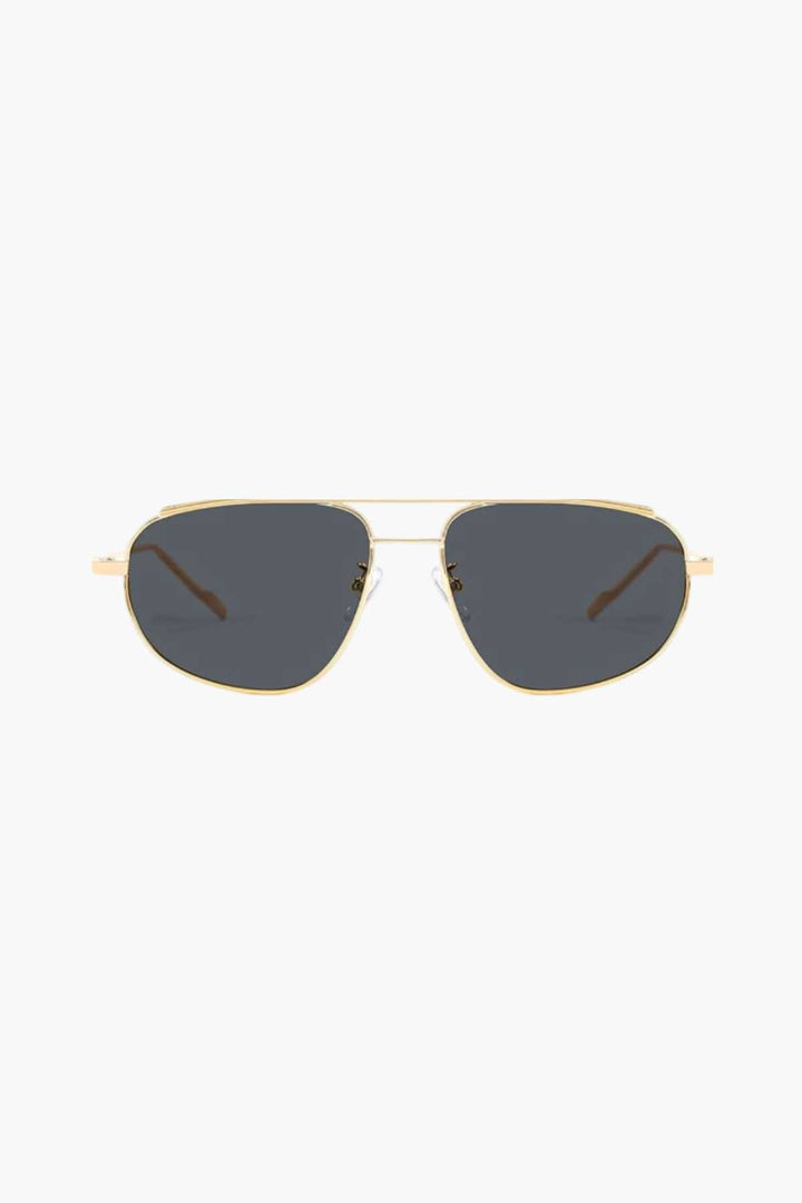 Caoimhe - Retro-Inspired Eyewear