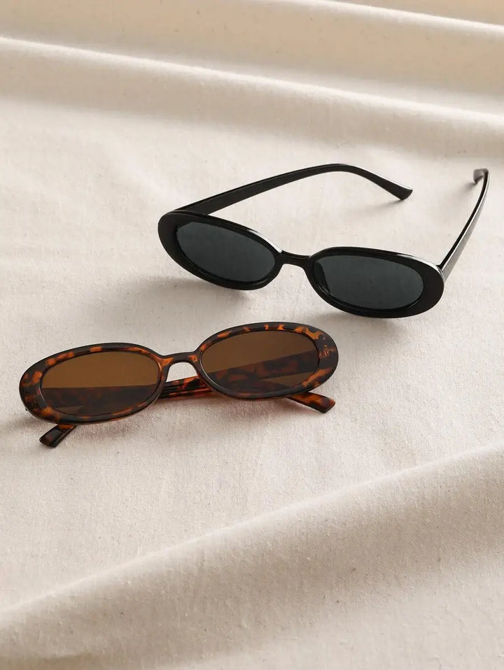 Ciara - Retro Oval Eyewear