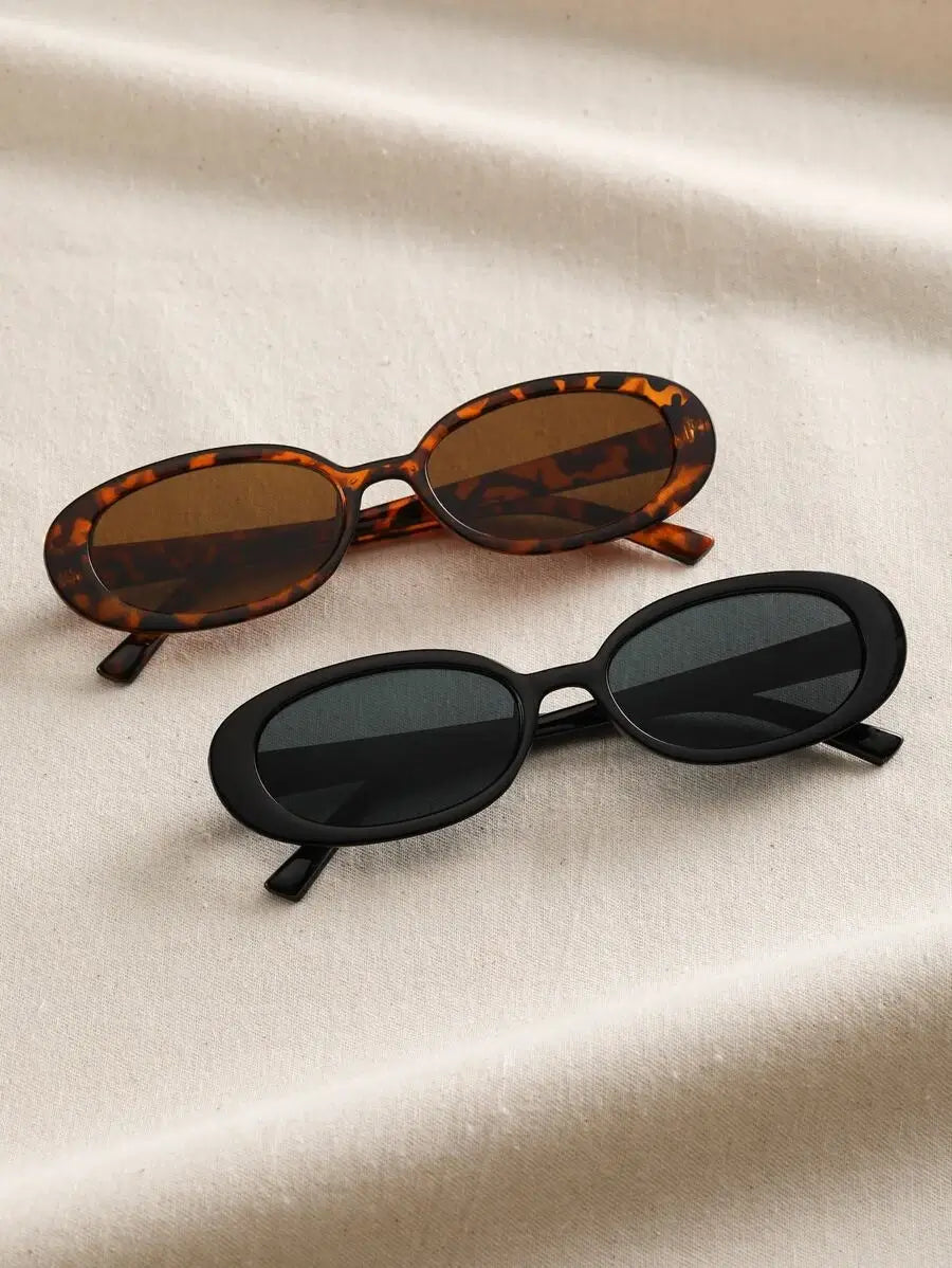 Ciara - Retro Oval Eyewear