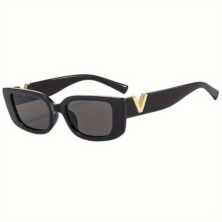 Nuala - Oval Gold-Toned Glasses