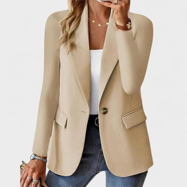 Aoibhinn - Sophisticated Chic Blazer