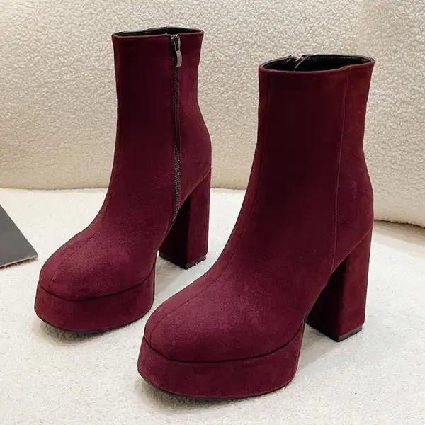 Brighid - Chic Cozy Boots