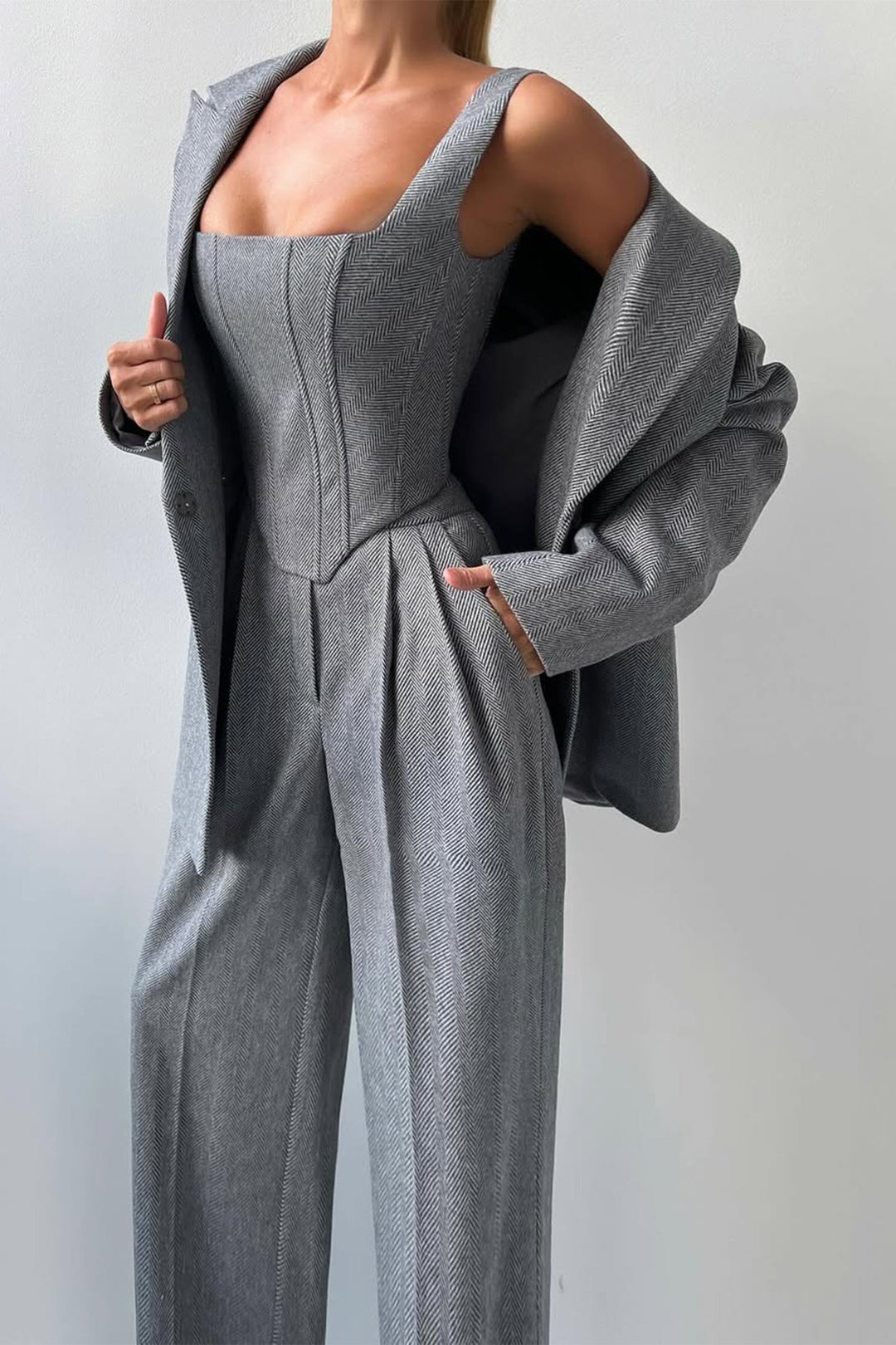 Aoife - Elegant Three-Piece Collection