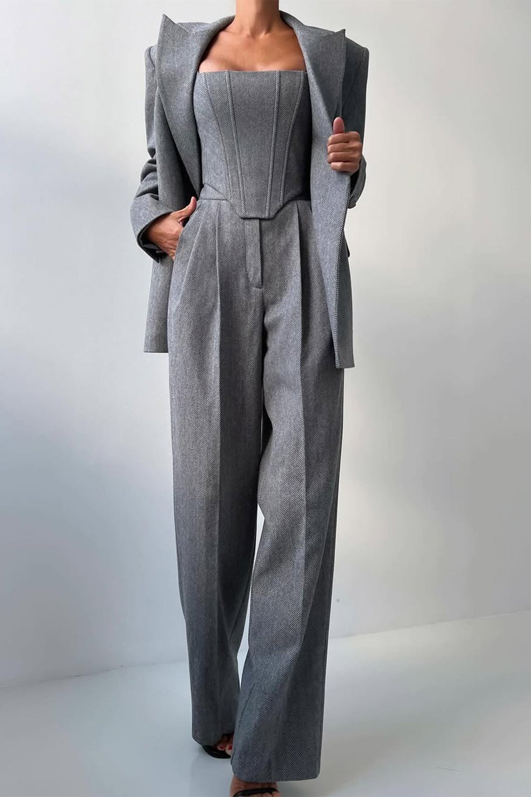 Aoife - Elegant Three-Piece Collection