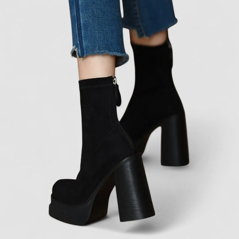 Nábla - Contemporary Ankle Boots
