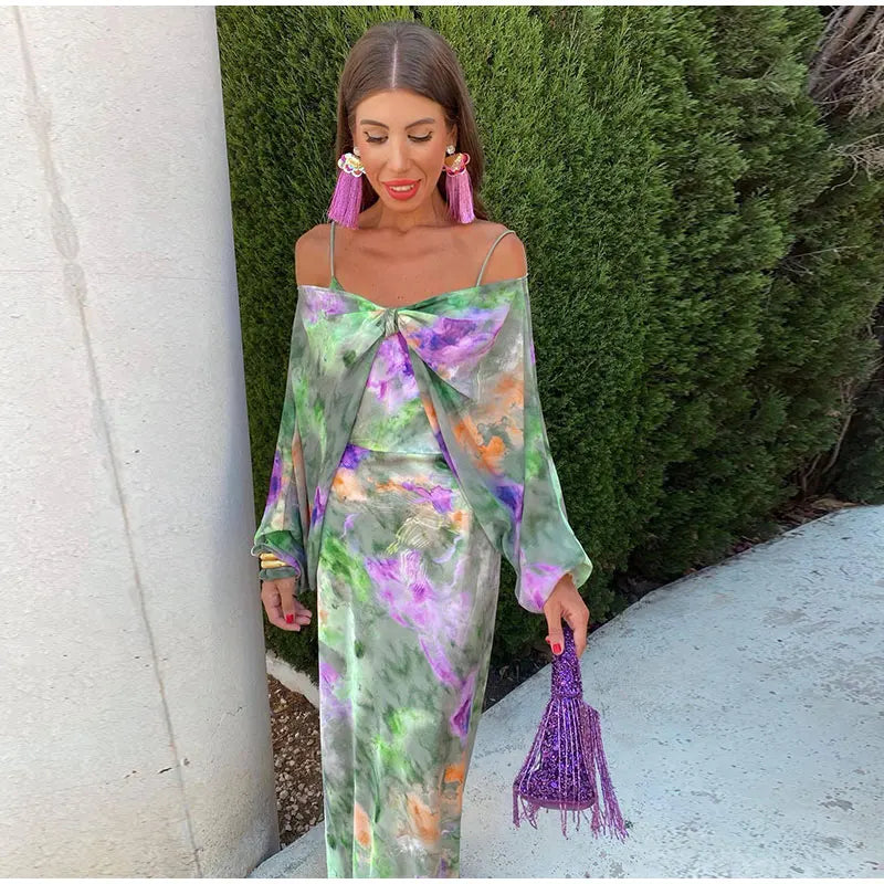 Aisling - Chic Midi Dress