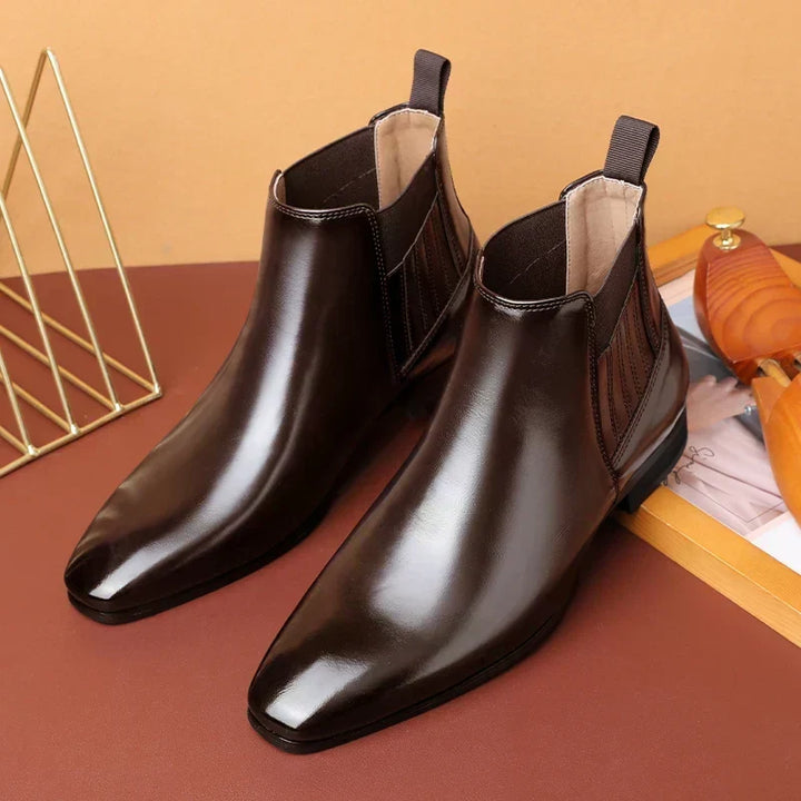 Tadhg - Chic Ankle Booties