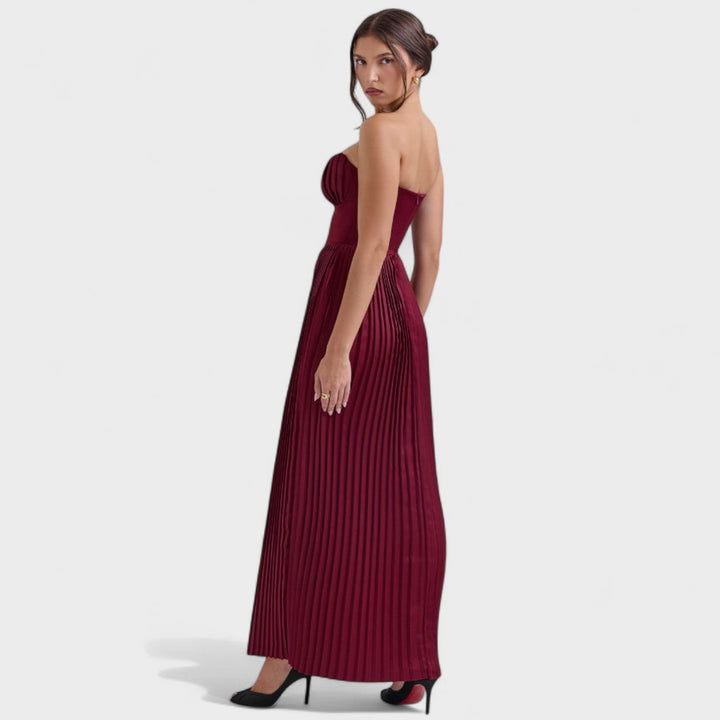 Finola - Chic Short Dress
