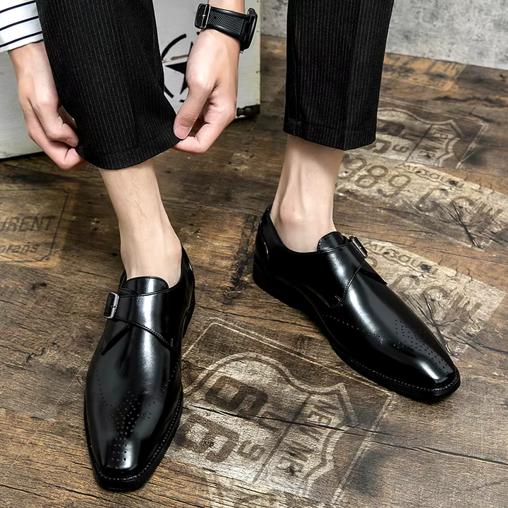 Darragh - Shoes with Buckle Detail