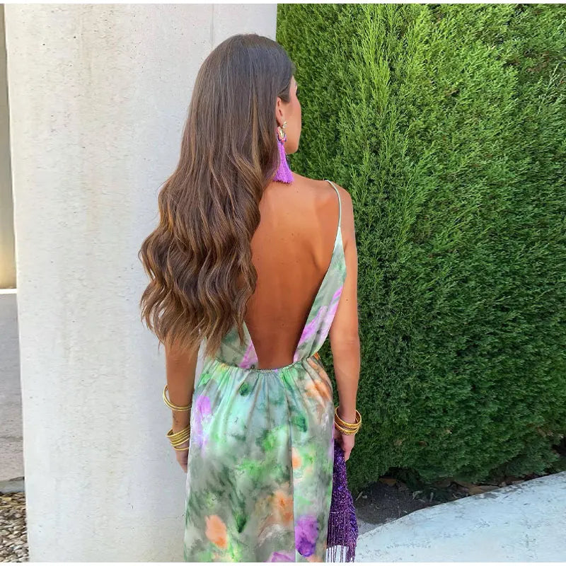 Aisling - Chic Midi Dress