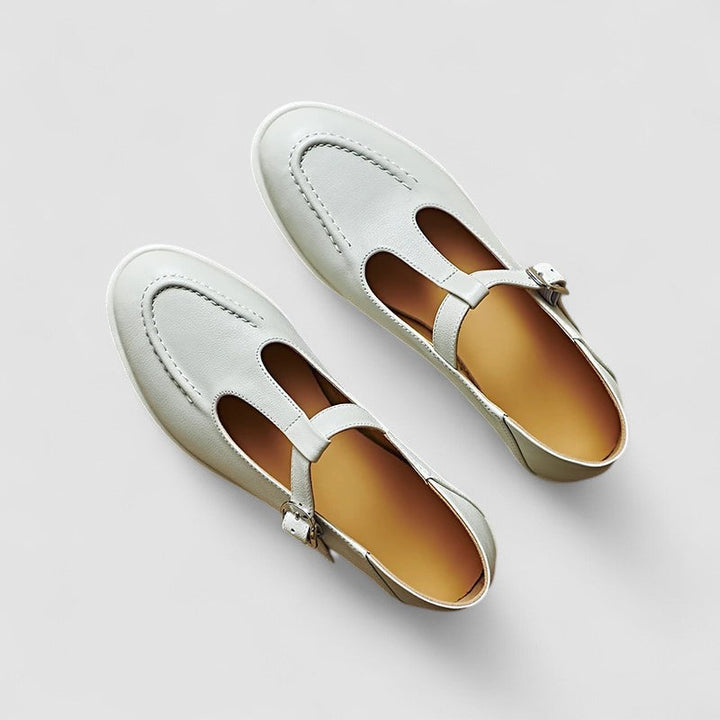 Fiona - Classic Mary Jane Footwear