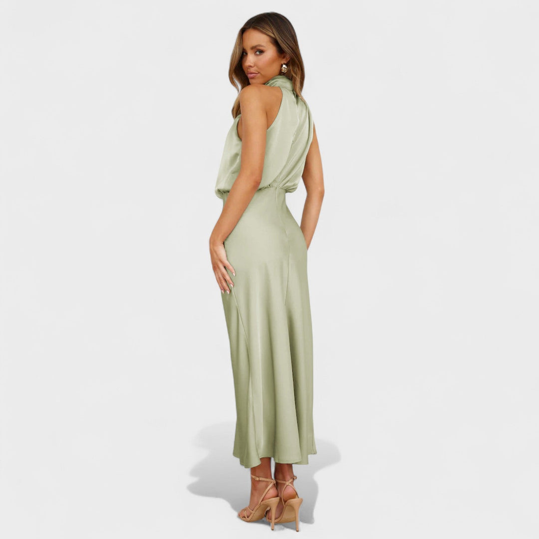 Aingeal - Sophisticated Gown