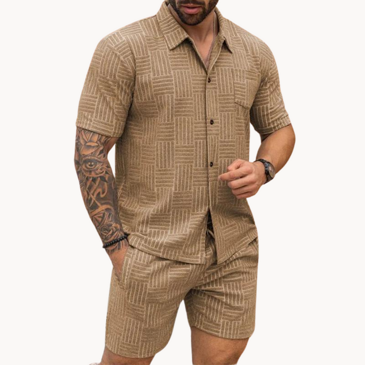 Cian - Coordinated Shirt and Shorts Ensemble
