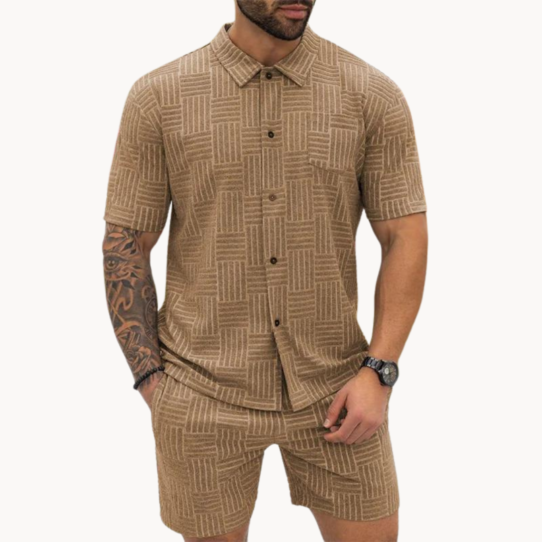 Cian - Coordinated Shirt and Shorts Ensemble