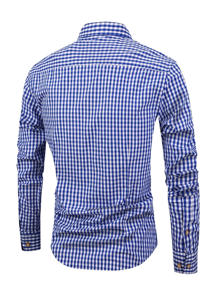 Aidan - Cozy Checkered Button-Up